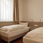 Ettrich & Elbresort راثين