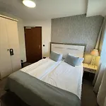 Ettrich & Elbresort فندق راثين