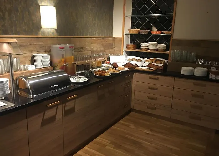 Ettrich & Elbresort 3*